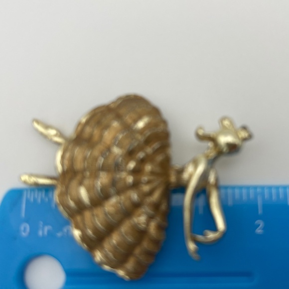 Vintage Ballerina Textured Brooch Pin Gold Tone  Dance - Picture 6 of 6